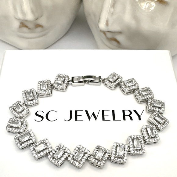 Rectangle Stone Bracelet with Brilliant Stone Silver Color Luxury Jewelry - Picture 2 of 8